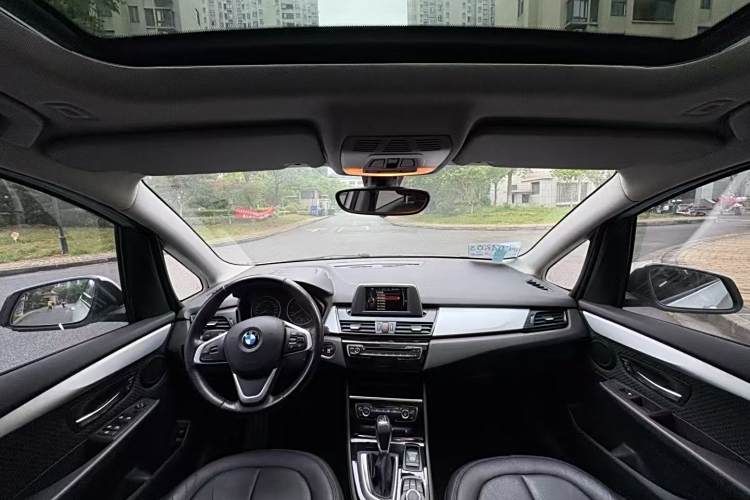 BMW 2 Series Gran Tourer 2016 صورة سيارة #11