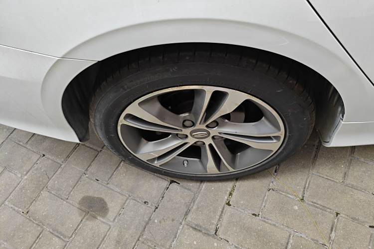 吉利汽车 缤瑞 2019 汽车图片 #11