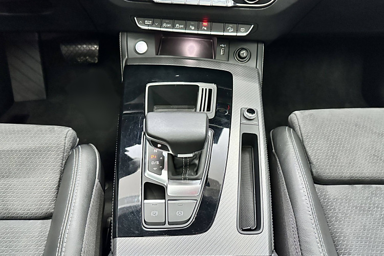 Audi Q5L Sportback 2021 #11 Audi Q5L Sportback 2021 car image #11