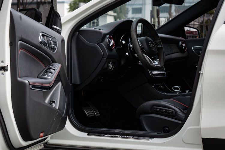 Mercedes-Benz GLA AMG 2017 #11 Mercedes-Benz GLA AMG 2017 car image #11