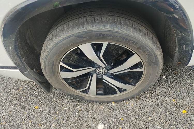 Volkswagen Tayron GTE 2021 car image #11