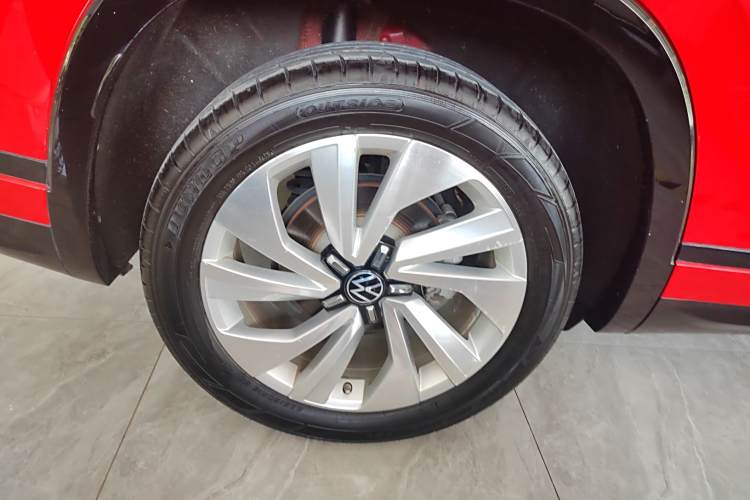 Volkswagen Tayron X 2021 #11 Volkswagen Tayron X 2021 car image #11