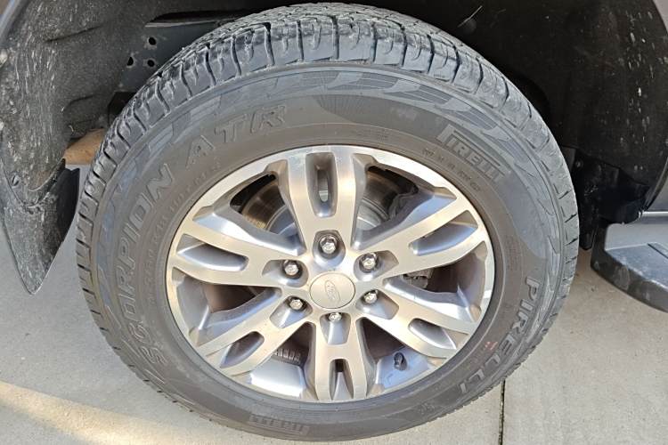 Ford Everest 2018 #11 Ford Everest 2018 car image #11