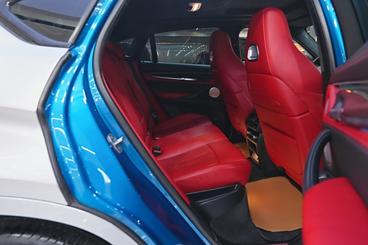 BMW X6 M 2017 صورة سيارة #11