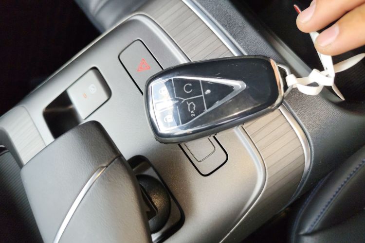 Changan Lamore 2023 #11 Changan Lamore 2023 car image #11