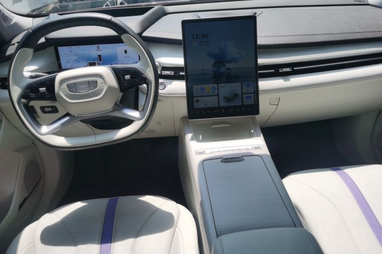 GEELY PrefaceL 2023 imagem de carro #11