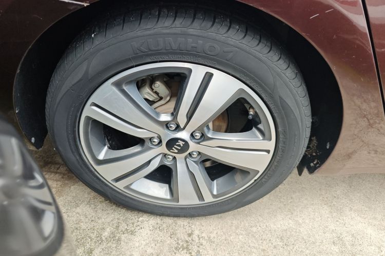 Kia K5 2017 изображение автомобиля #11