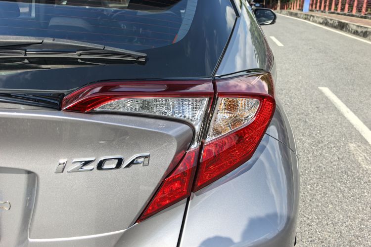 Toyota Izoa 2021 صورة سيارة #11