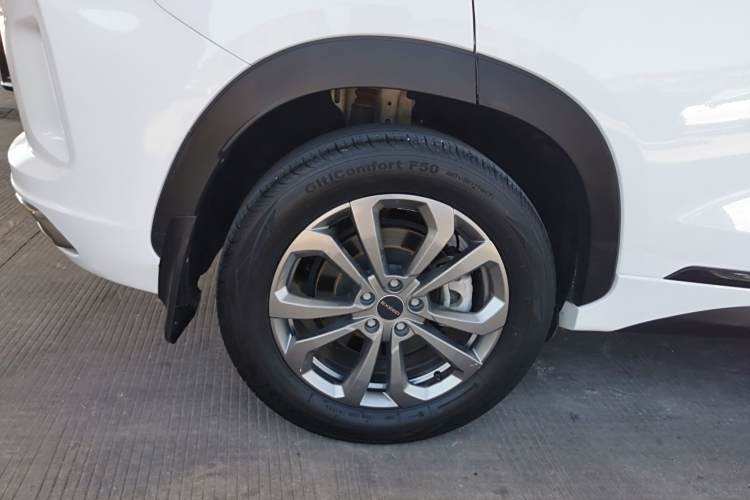 Exceed Chasing Wind 2023 #11 Exceed Chasing Wind 2023 car image #11