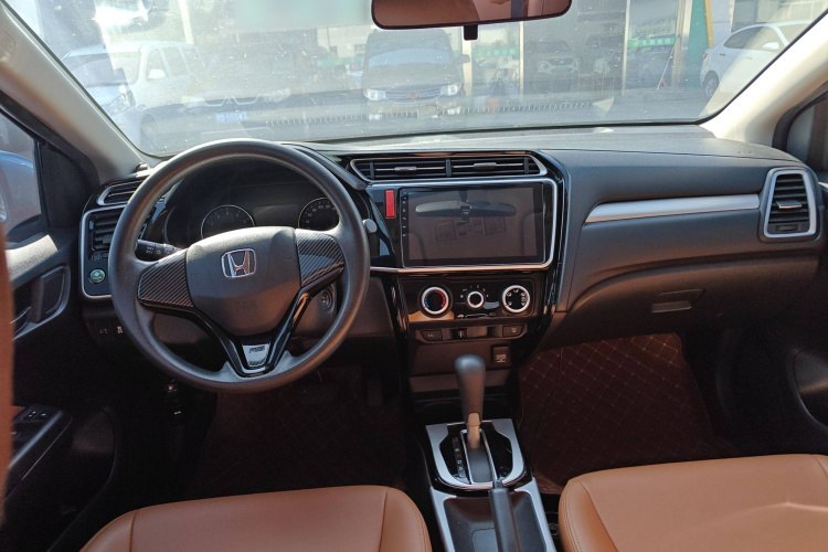 Honda Gienia 2017 car image #11