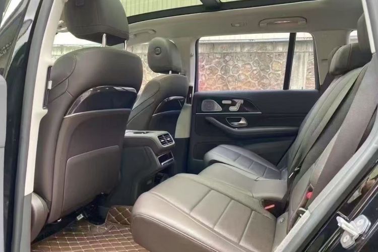 Mercedes-Benz GLS Class 2020 car image #11