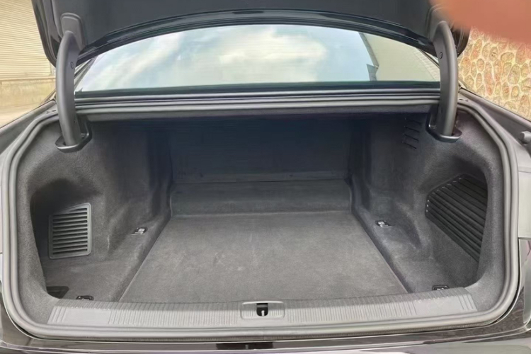 奥迪 奥迪A8 2018 汽车图片 #11