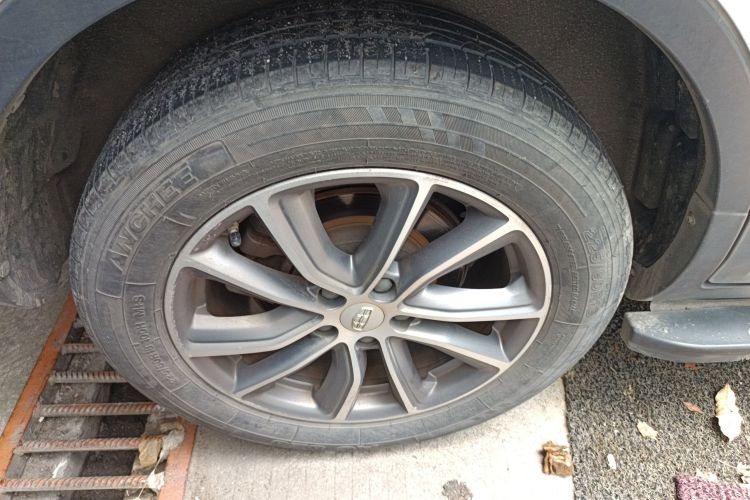 GEELY Boyue 2018 #11 GEELY Boyue 2018 immagine di auto #11