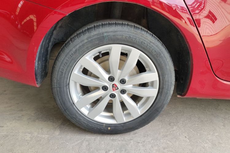 Roewe 350 2017 صورة سيارة #11