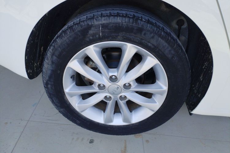 Kia K3 2017 #11 Kia K3 2017 car image #11