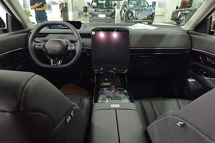 Honda P7 2025 #11 Honda P7 2025 car image #11