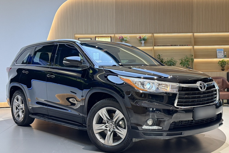 Toyota Highlander (Imported) 2016 car image #11