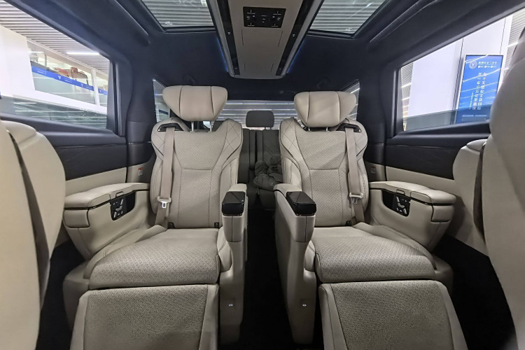 丰田 埃尔法 2024 汽车图片 #11