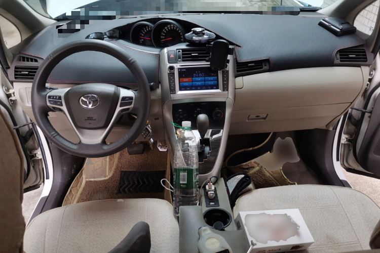 Toyota Verso 2015 car image #11