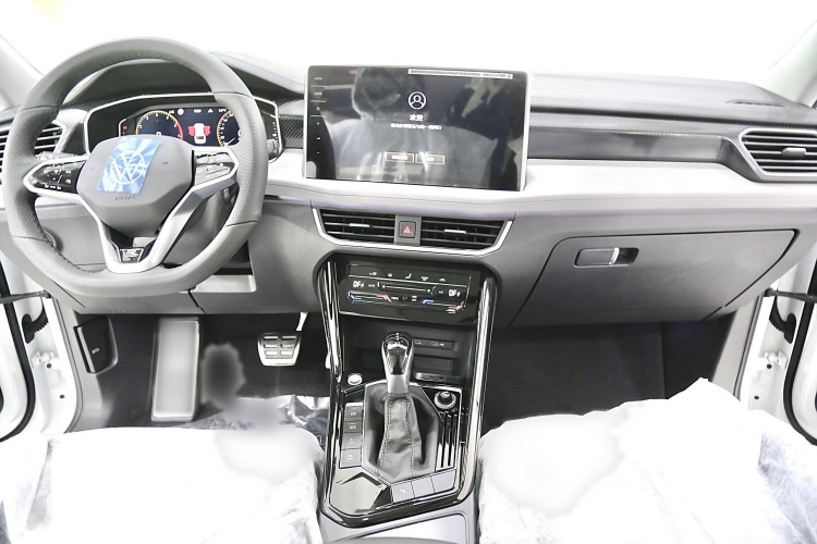 Volkswagen Tayron X #11 Volkswagen Tayron X car image #11