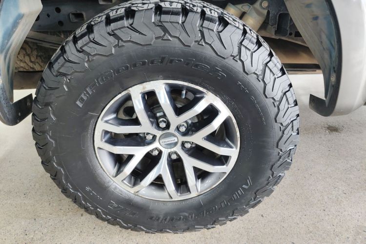 Ford F-150 Raptor 2017 #11 Ford F-150 Raptor 2017 car image #11