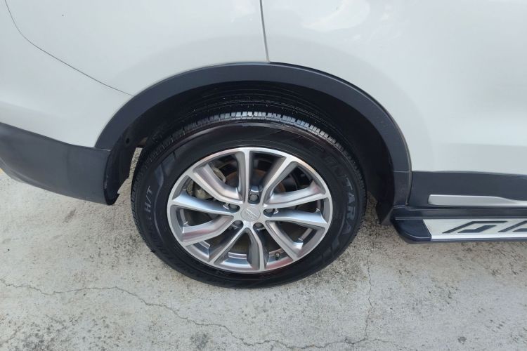 GEELY Boyue 2018 car image #11