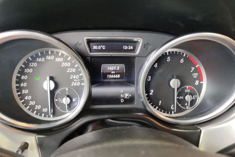 Mercedes-Benz M Class 2015 #11 Mercedes-Benz M Class 2015 car image #11