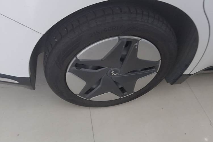 五菱汽车 五菱E5 2024 汽车图片 #11