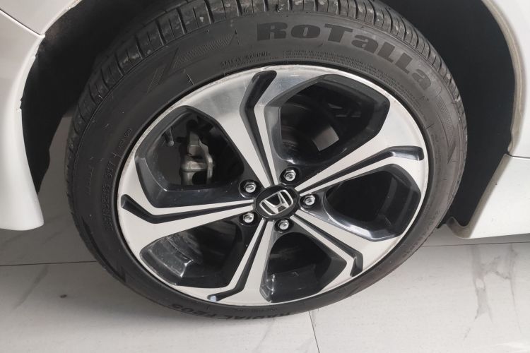 Honda Jade 2019 car image #11