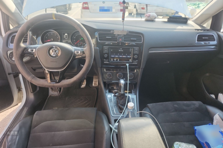 Volkswagen Golf 2018 #11 Volkswagen Golf 2018 car image #11