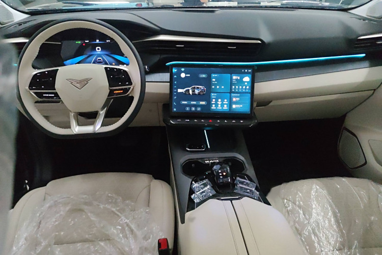 Kaiyi Kunlun New Energy 2025 #11 Kaiyi Kunlun New Energy 2025 car image #11