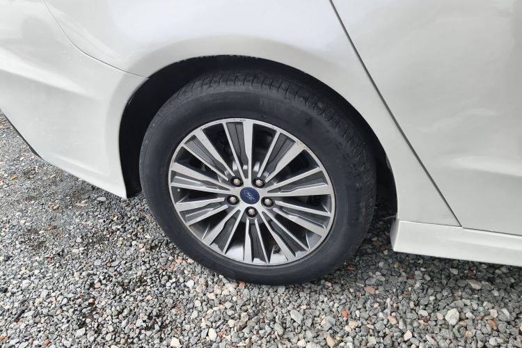 Ford Mondeo New Energy 2020 car image #11