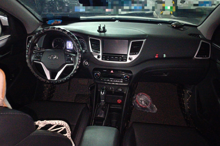 Hyundai Tucson (Imported) 2018 #11 Hyundai Tucson (Imported) 2018 car image #11