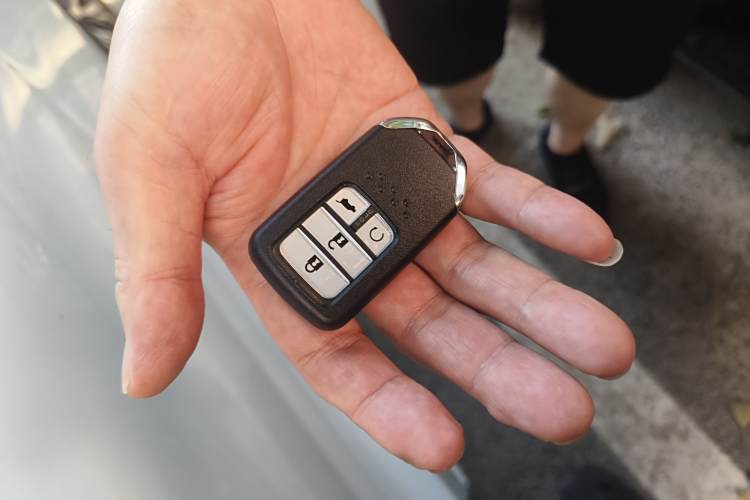 Honda Avancier 2016 #11 Honda Avancier 2016 صورة سيارة #11