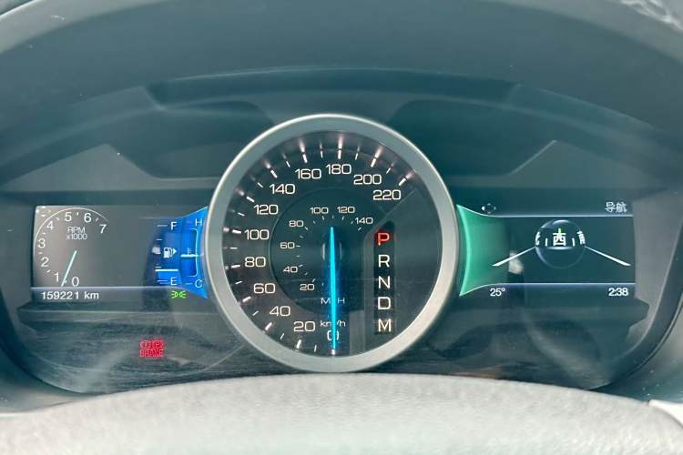 Ford Explorer (Imported) 2015 #11 Ford Explorer (Imported) 2015 car image #11