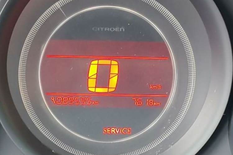 Citroen C4L 2015 car image #11