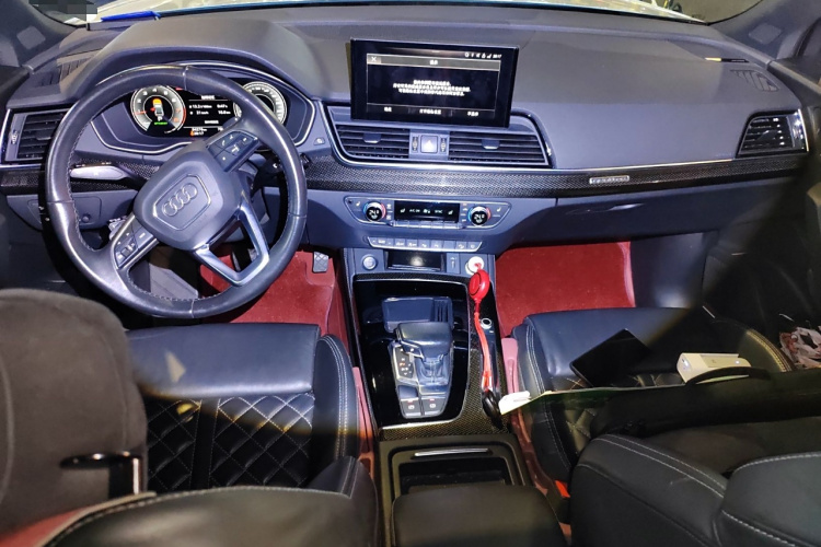 Audi Q5L Sportback 2021 car image #11