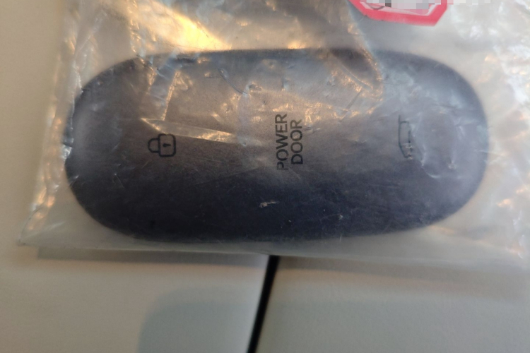 理想汽车 理想MEGA 2024 汽车图片 #11