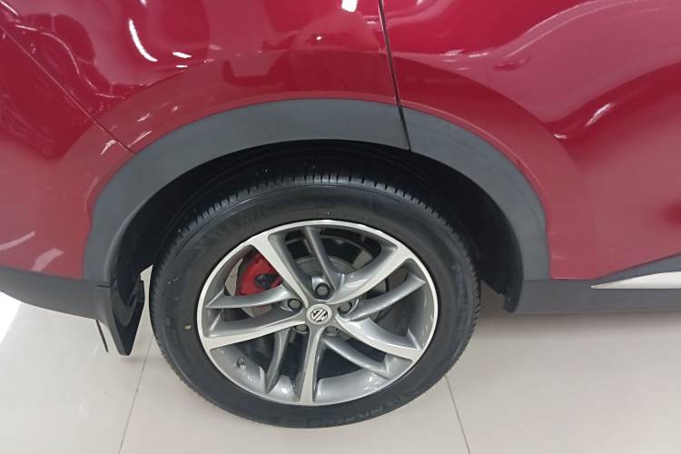 MG HS 2023 car image #11