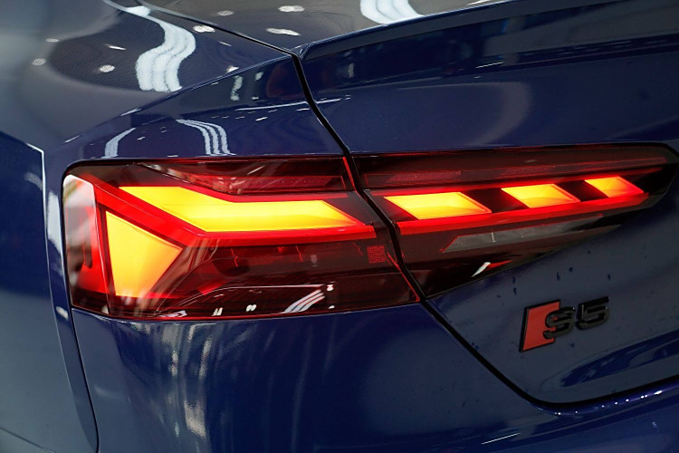 Audi S5 2023 car image #11