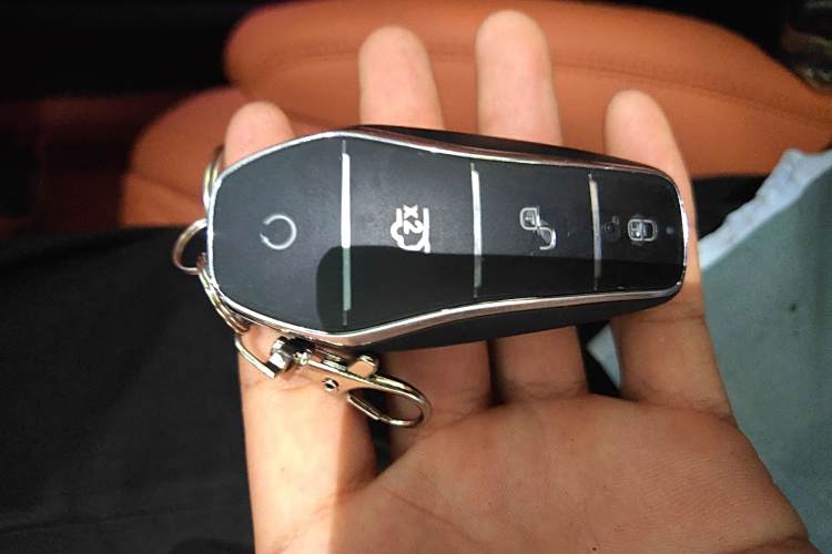 BYD Sea Lion 07 EV 2025 #11 BYD Sea Lion 07 EV 2025 car image #11