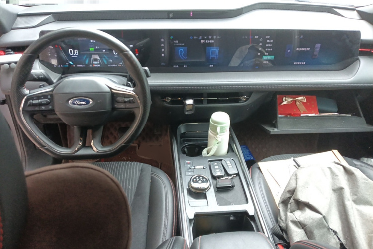 Ford Evos 2022 car image #11