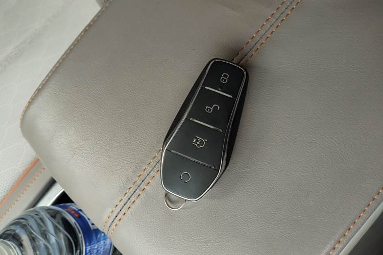 BYD Yuan 2024 car image #11