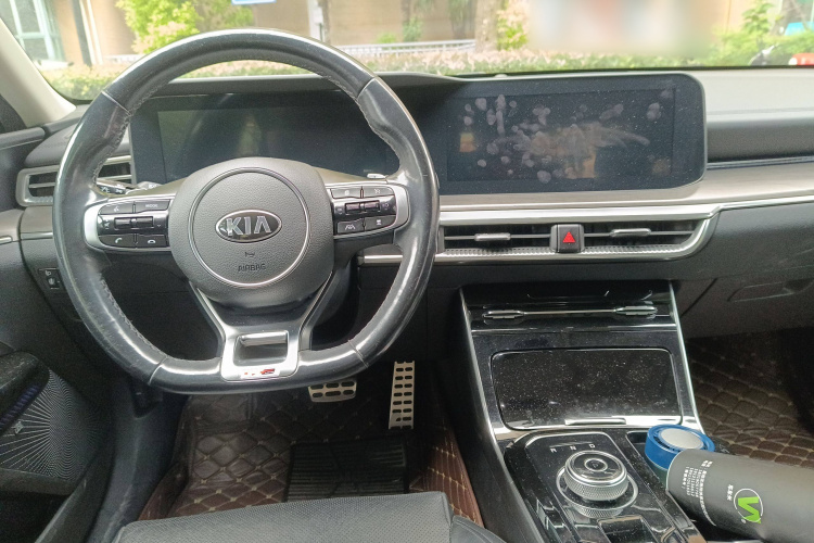 Kia K5 (Imported) 2020 صورة سيارة #11