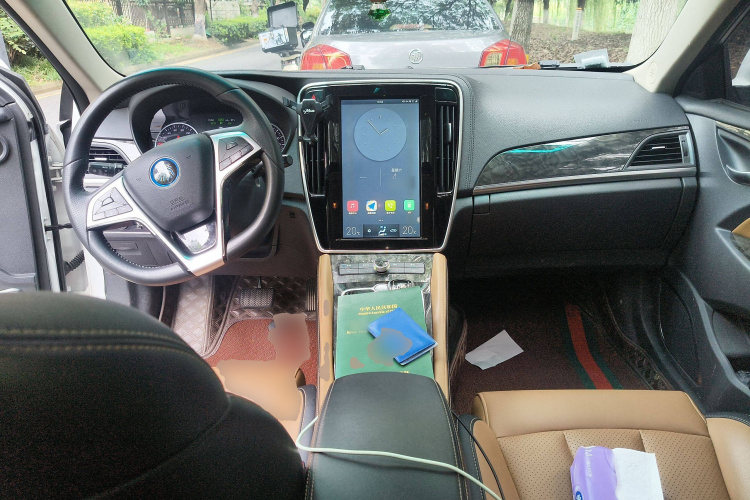 BYD Qin New Energy 2018 #11 BYD Qin New Energy 2018 car image #11