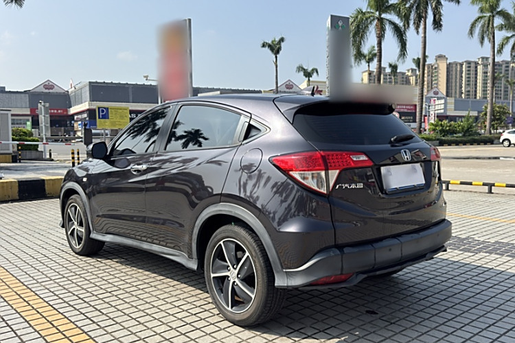 Honda VEZEL 2021 car image #11