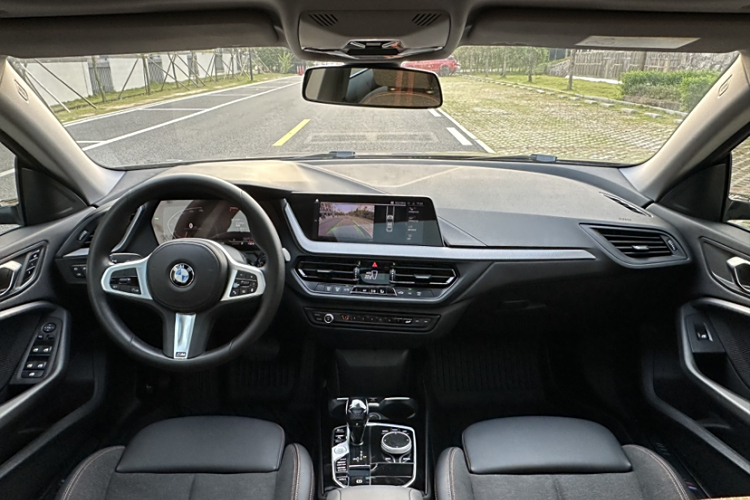 BMW 2 Series (Imported) 2021 car image #11