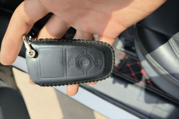 Ford Evos 2022 صورة سيارة #11