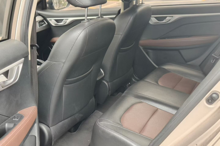 GEELY Vision 2019 #11 GEELY Vision 2019 car image #11