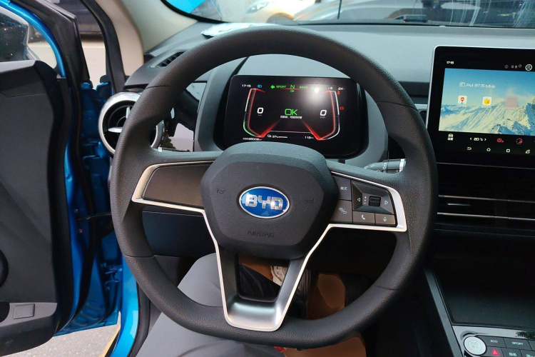 BYD S2 2019 #11 BYD S2 2019 car image #11